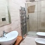 La Baia Dei Delfini Appartement *