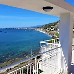 La Baia Dei Delfini