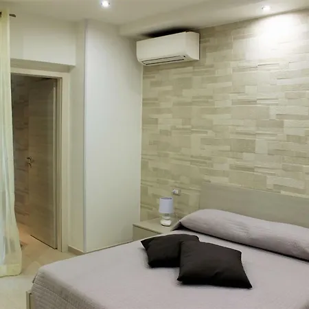 La Baia Dei Delfini Apartamento *