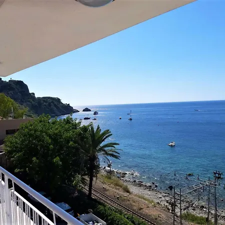 La Baia Dei Delfini *